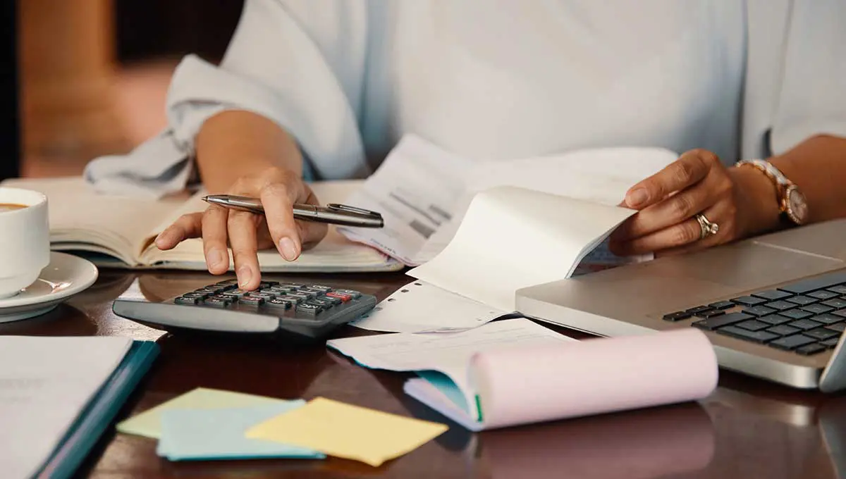 Bancos fazem semana de negociação com até 92% de desconto em dívidas - Banco do Brasil, Santander, Caixa e Bradesco estão entre os bancos que participam da Semana de Negociação e Orientação Financeira