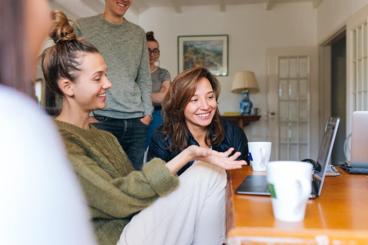 Credihome by Loft ajuda imobiliárias e corretoras com tecnologia que agiliza o processo de concessão de crédito. Plataforma da empresa dá acesso às melhores taxas do mercado e libera recurso para os clientes em questão de minutos.